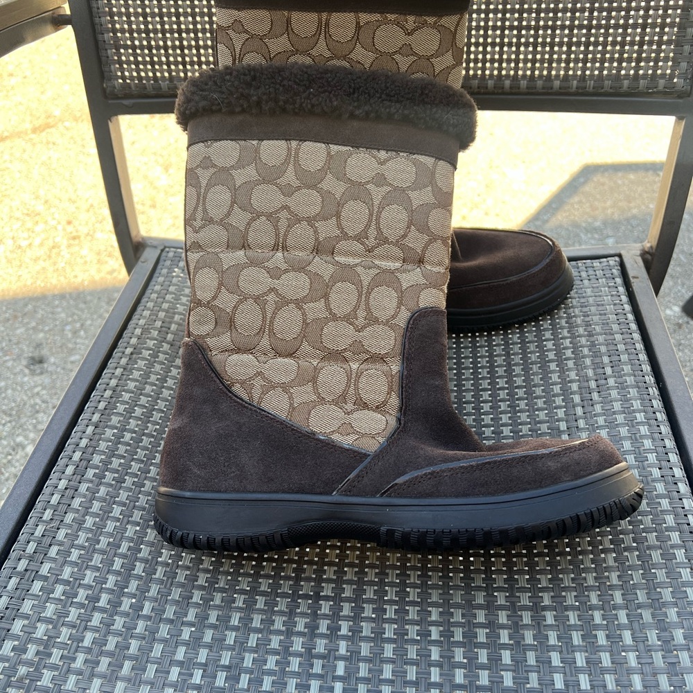 COACH New Sherman Signature Dk Brown & Tan Winter Boots Size 7B